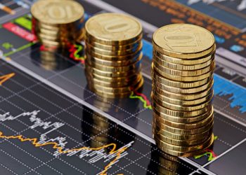 برخی دستگاه‌ها با مقررات خلق‌الساعه فضای اقتصادی را بی‌ثبات می‌کنند