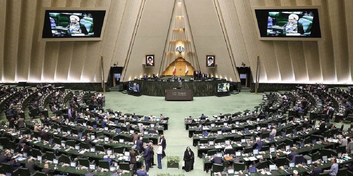 رونمایی از طرح ملی هوش مصنوعی در مجلس