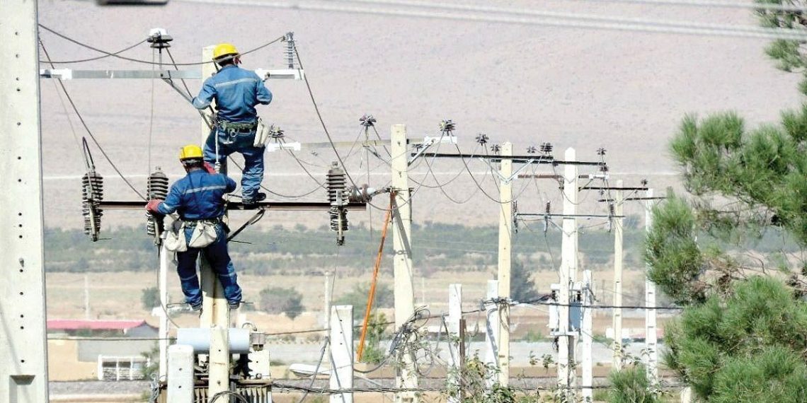 قطع برق صنایع تنها راه حل نیست