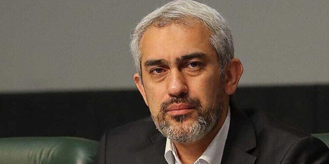 وزیر اقتصاد: وعده کاهش زمان ترخیص کالا به سه روز عملیاتی می‌شود