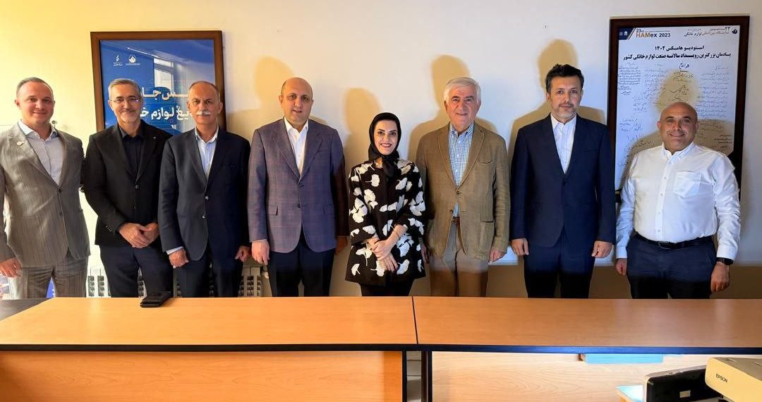 علیرضا محمدی‌دانیالی رئیس هیئت مدیره انجمن صنایع لوازم خانگی ایران شد