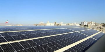 تولید در شهرک‌های صنعتی زیر فشار سنگین خاموشی و هزینه انرژی پاک