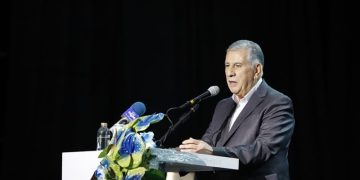 امیدواریم تالار دوم در مرکز مبادله مشکلات صادرکنندگان را برای رفع تعهد ارزی حل نماید