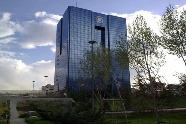 وعدههای ارزی بانک مرکزی عملی نشده است