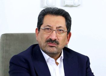 بخش عمده موانع تجاری تا پایان سال رفع می‌شود