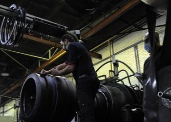 حمایت از صنایع موجود و مدیریت منابع ارزی، اولویت بودجه ۱۴۰۵