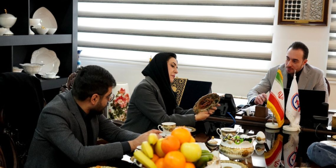 بازدید دبیرکل انجمن صنایع لوازم خانگی از پگاه شعله خراسان و فاز دوم کارخانه کلور