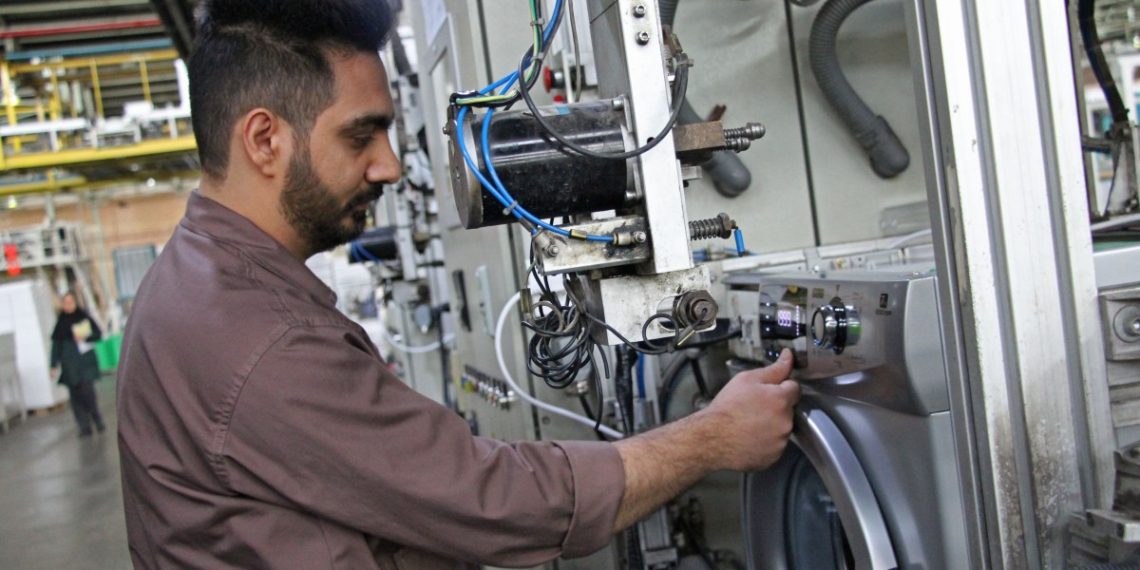 تهدید تولید داخل با واردات کولبری و ته‌لنجی لوازم خانگی