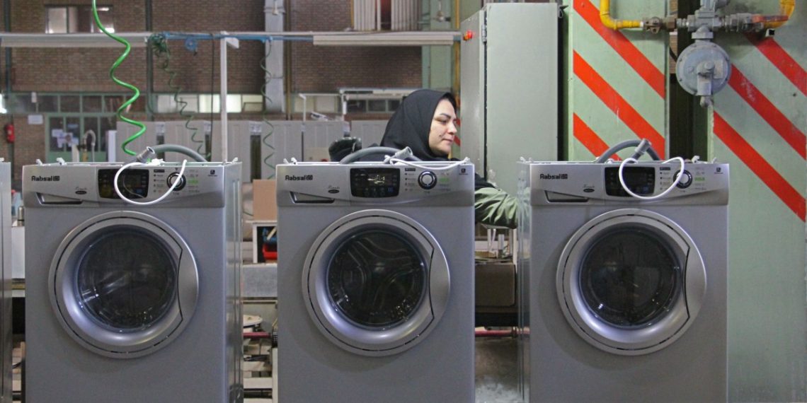 وزیر صمت و صنعت لوازم خانگی؛ از ادعای حمایت تا واقعیت سقوط تولید