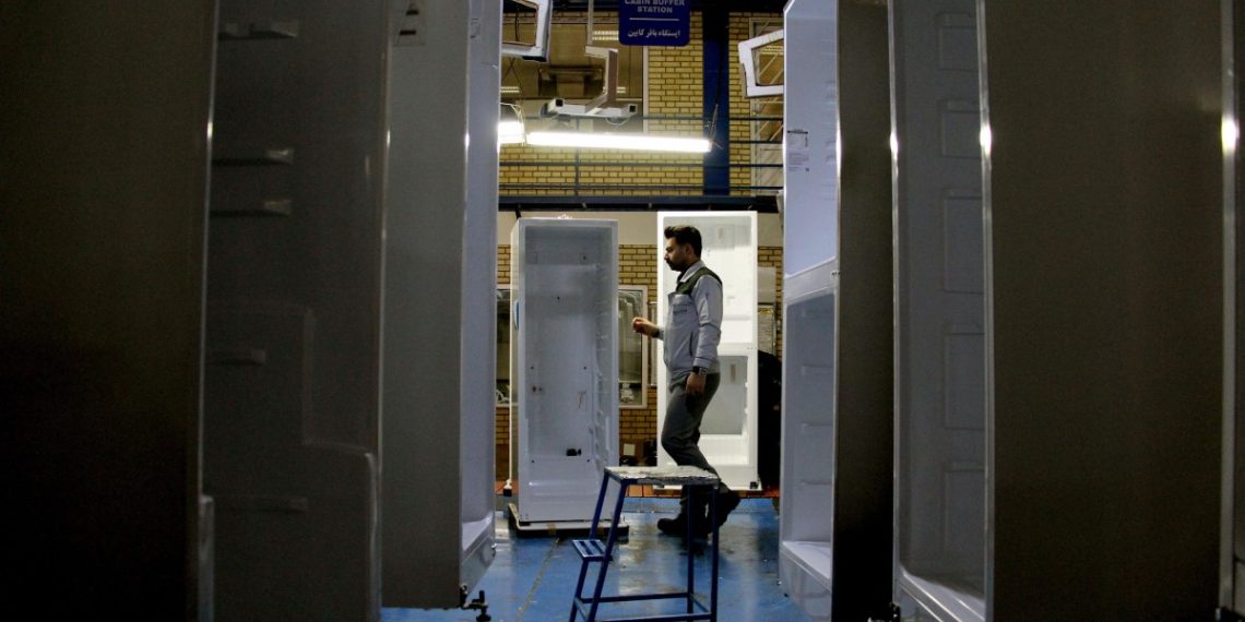 گزارش تصویری بازدید دبیرکل انجمن از سه کارخانه لوازم خانگی _2