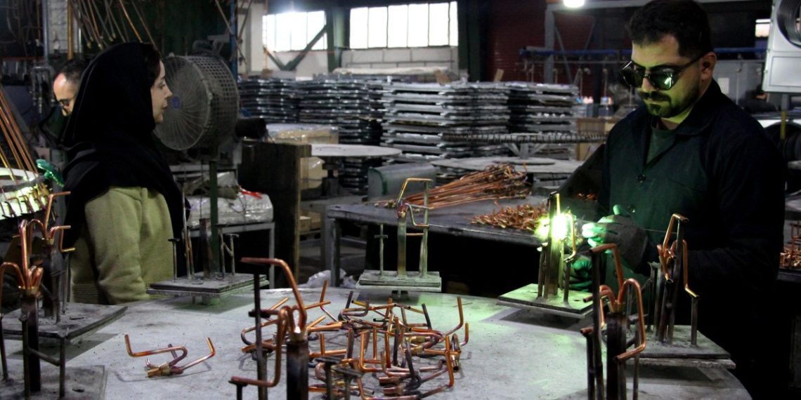 کاهش اشتغال صنعتی